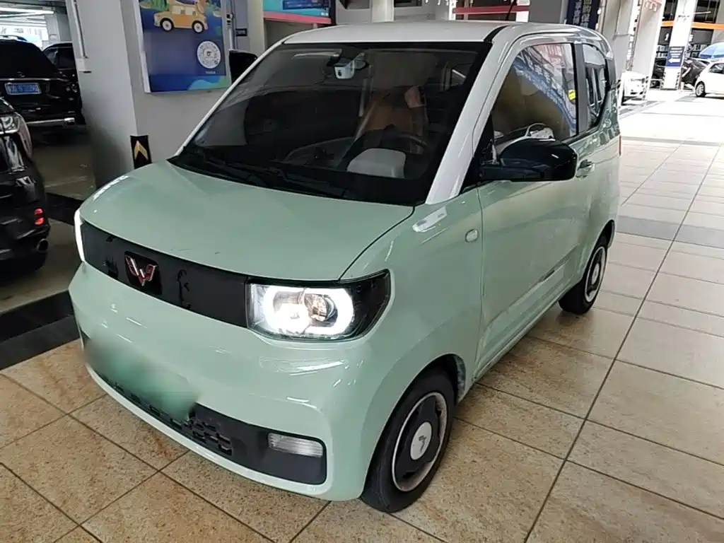 Wuling MINIEV — фото 2