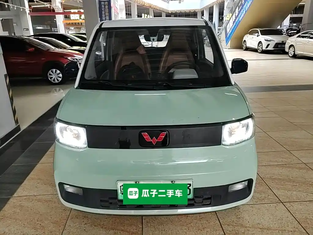 Wuling MINIEV — фото 3