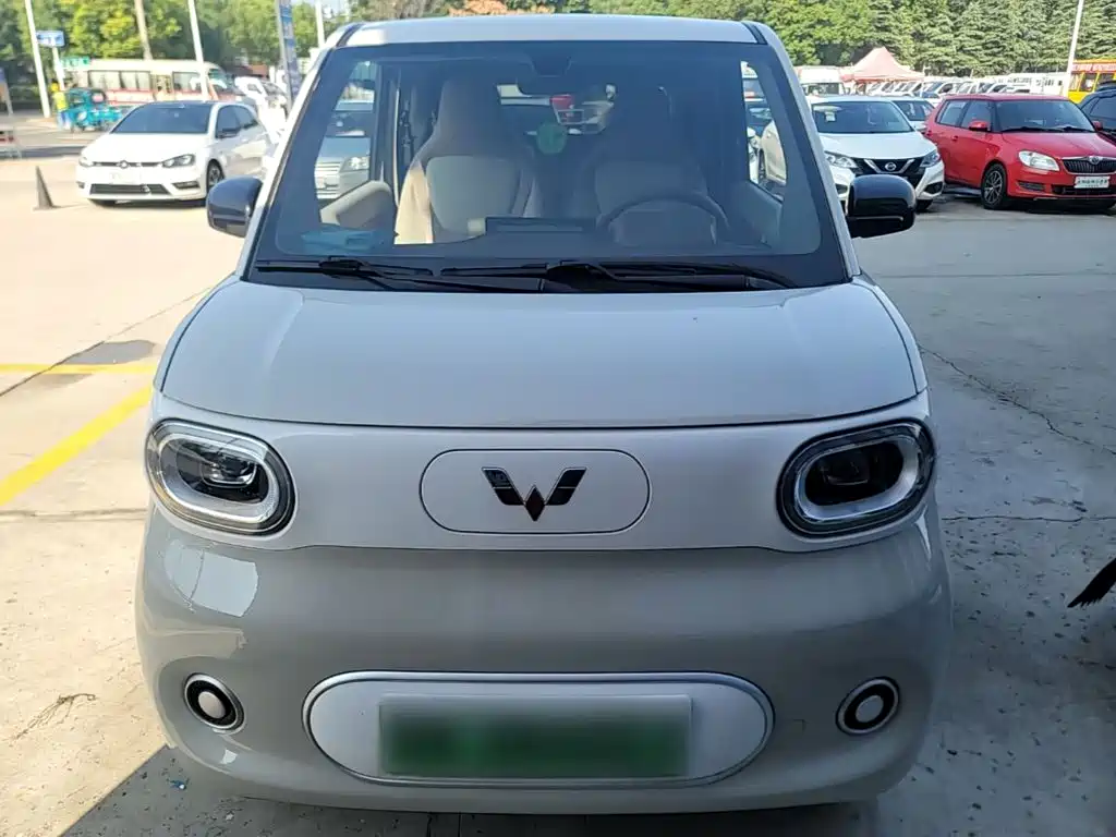 Wuling MINIEV — фото 3