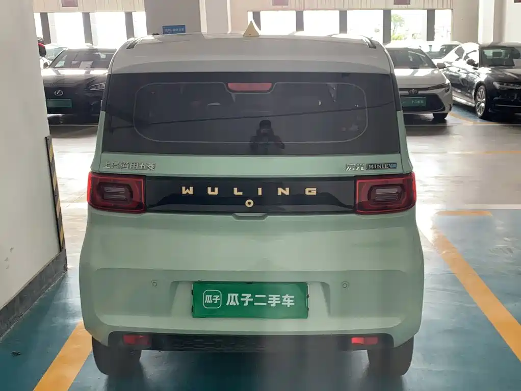 Wuling MINIEV — фото 3