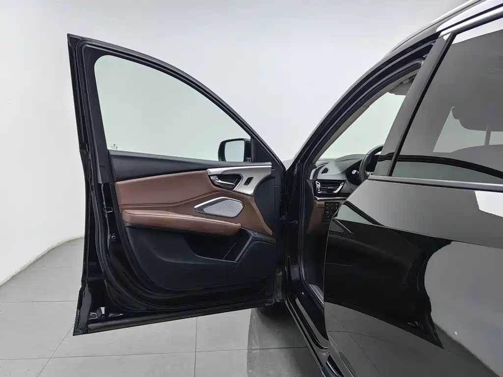 Acura RDX — фото 8