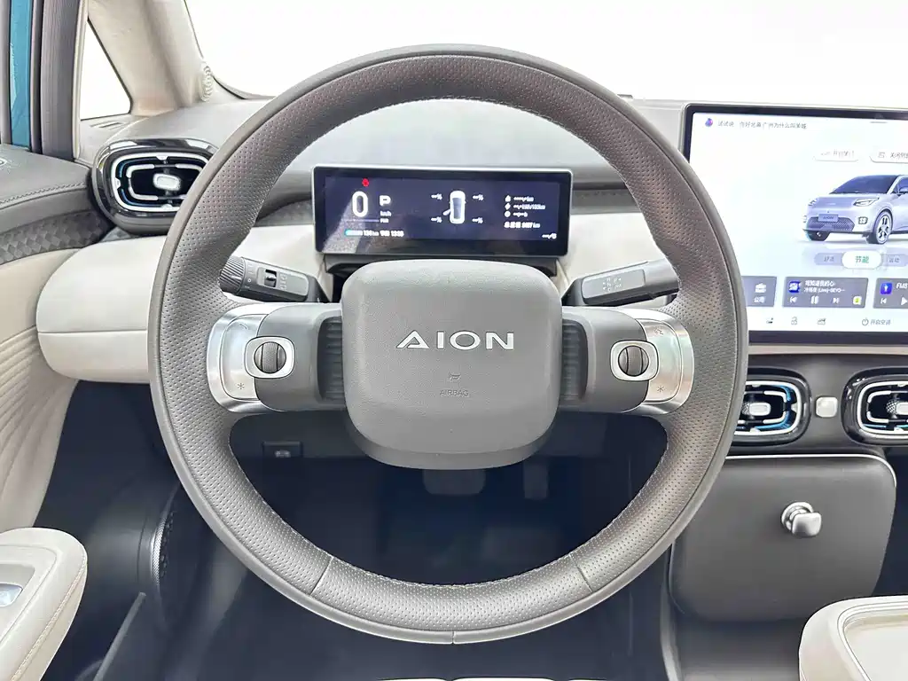 Aion AION UT — фото 13