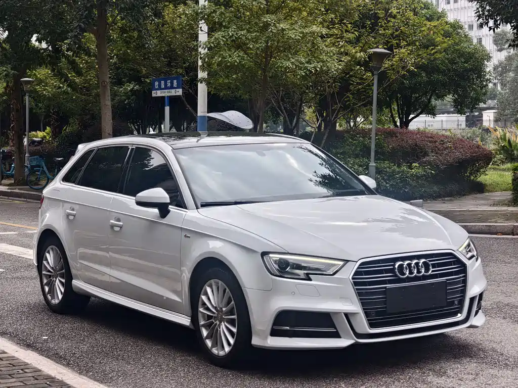 Audi A3 — фото 3