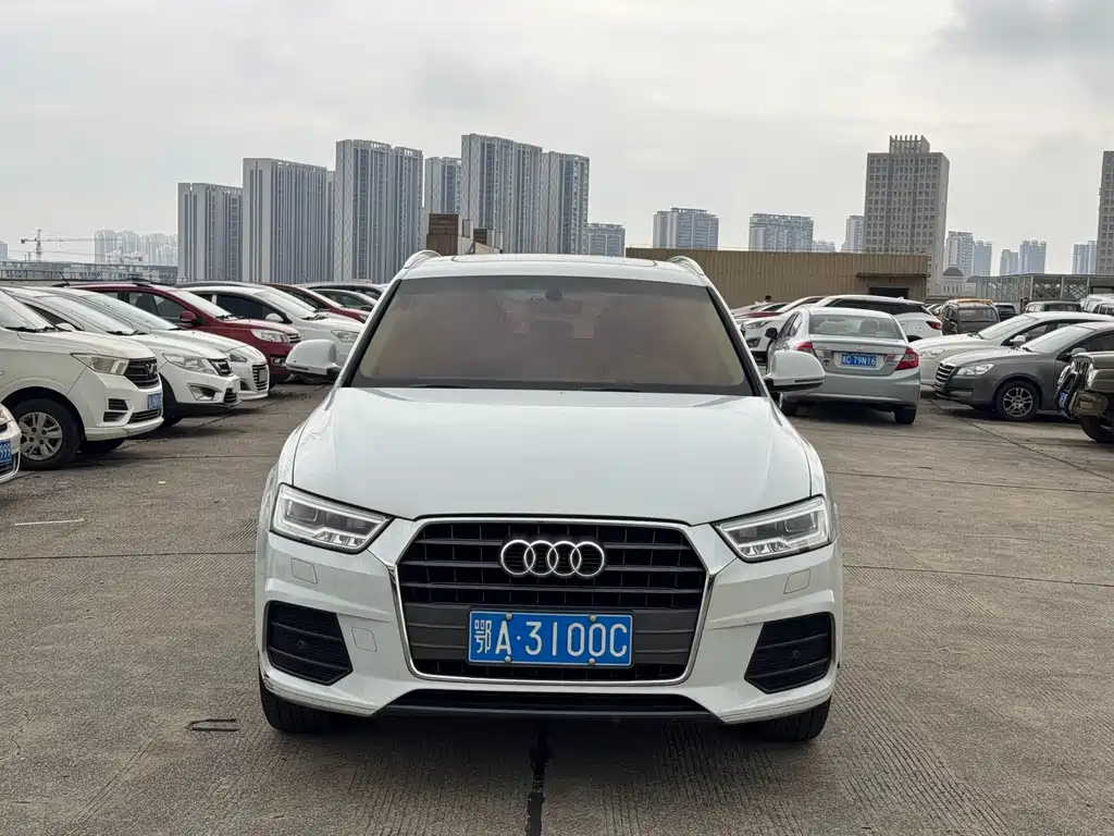 Audi Q3 — фото 2