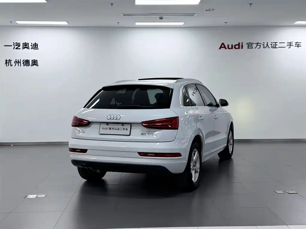 Audi Q3 — фото 4