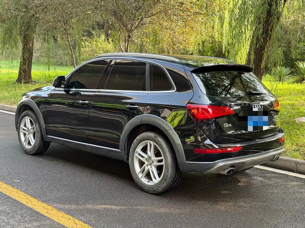 Audi Q5 — фото 4