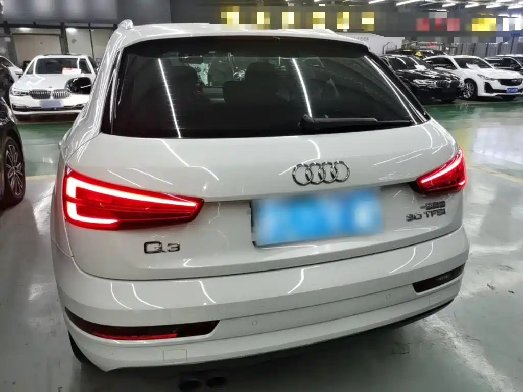 Audi Q3 — фото 6
