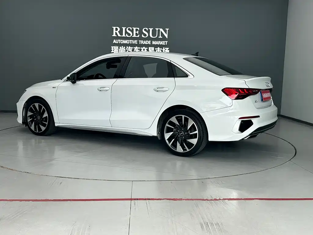 Audi A3 — фото 5