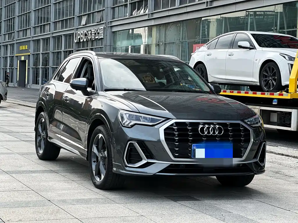 Audi Q3 — фото 3