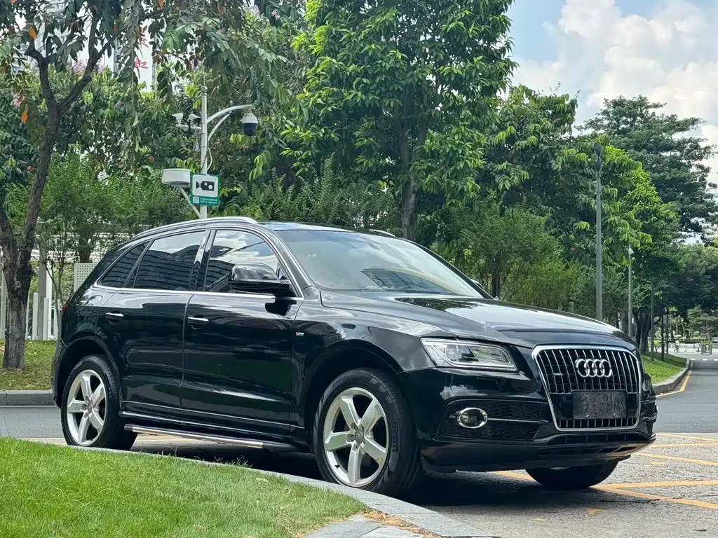 Audi Q5 — фото 3
