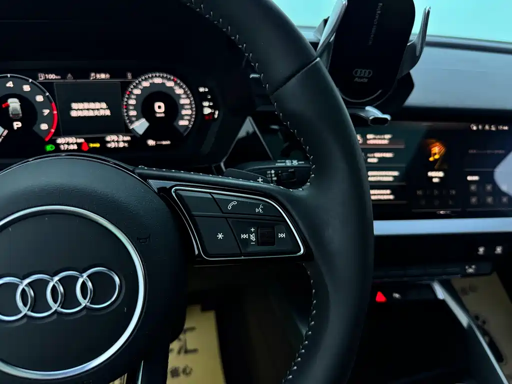 Audi A3 — фото 19