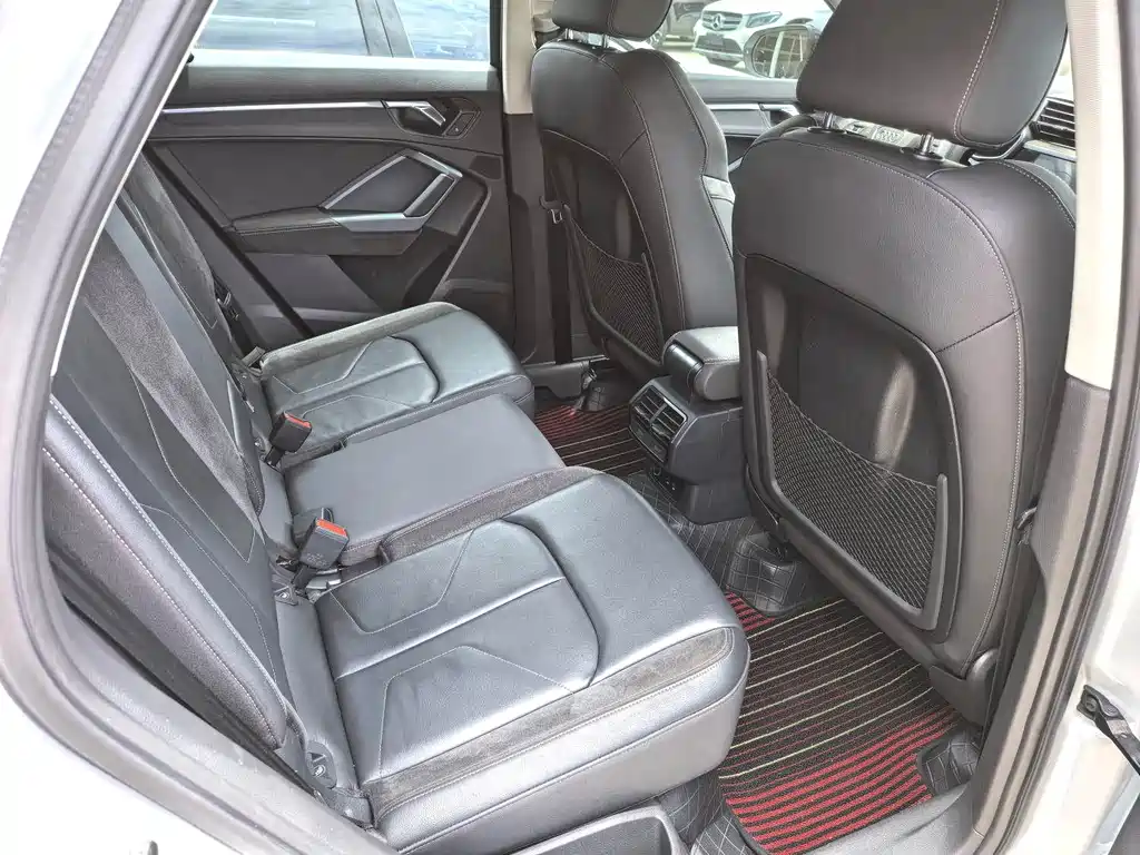 Audi Q3 Sportback — фото 4