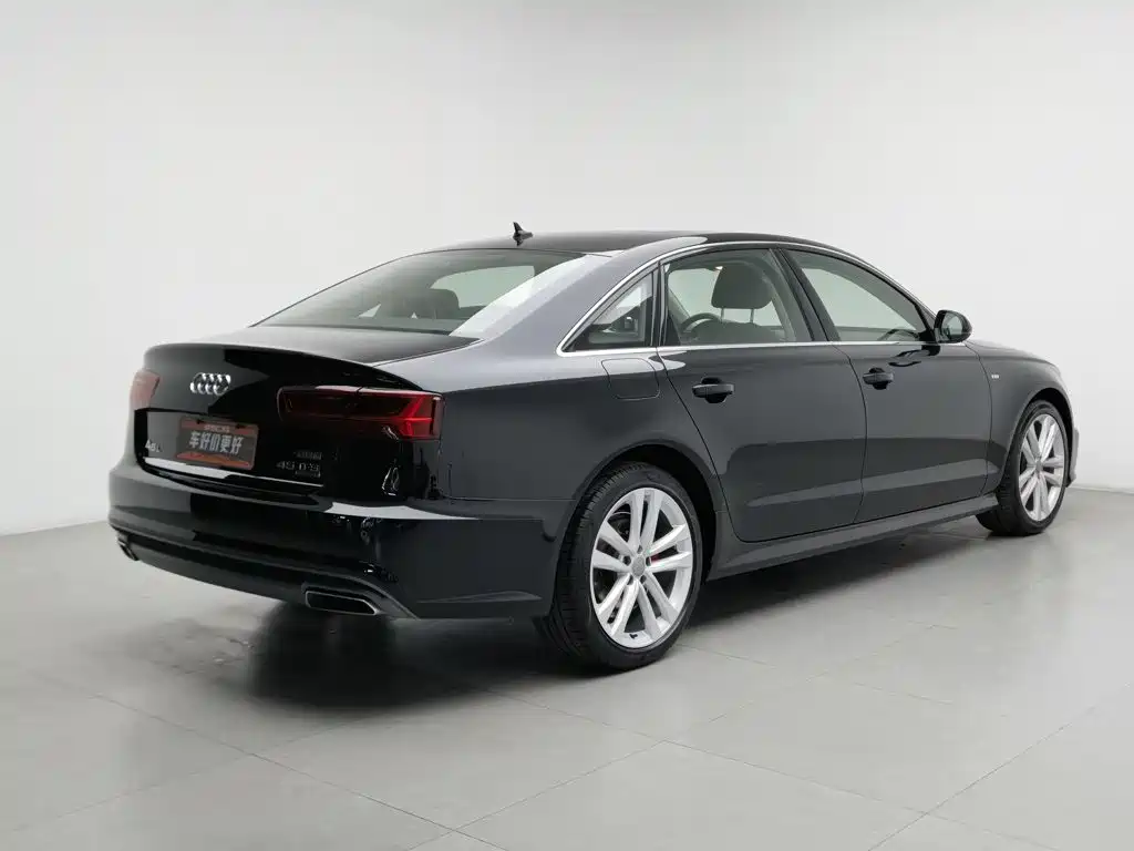 Audi A6L — фото 2
