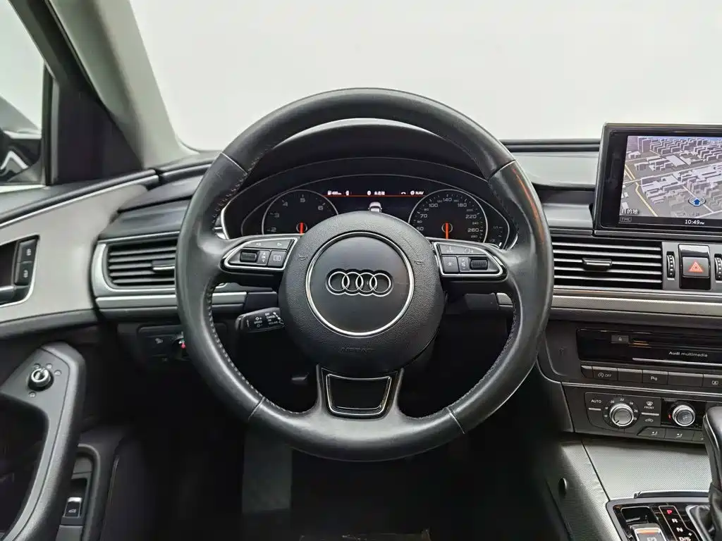 Audi A6L — фото 11