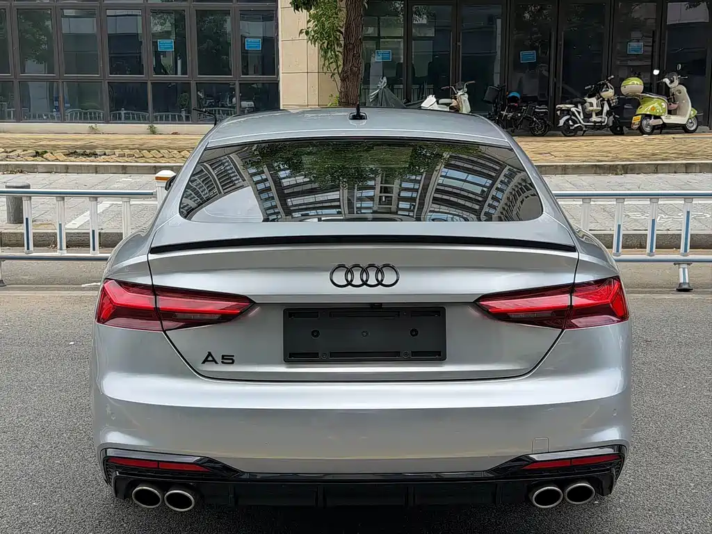 Audi A5 (Import) — фото 11