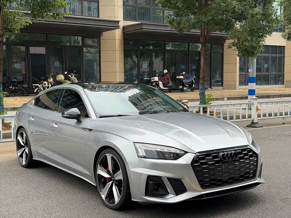 Audi A5 (Import) — фото 3