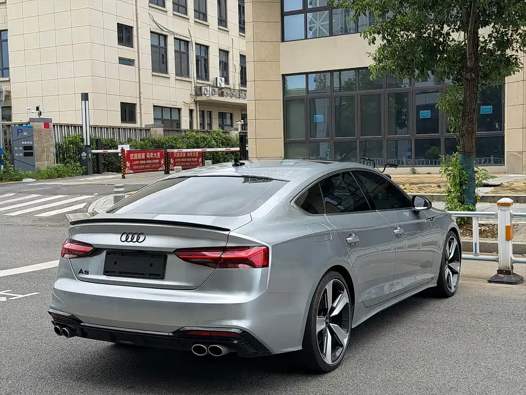 Audi A5 (Import) — фото 9