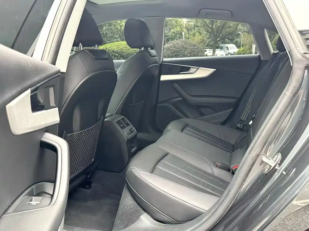 Audi A5 (Import) — фото 4