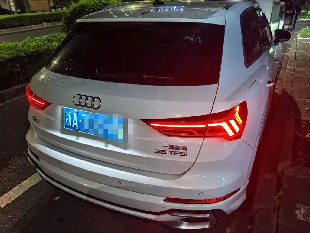 Audi Q3 — фото 3