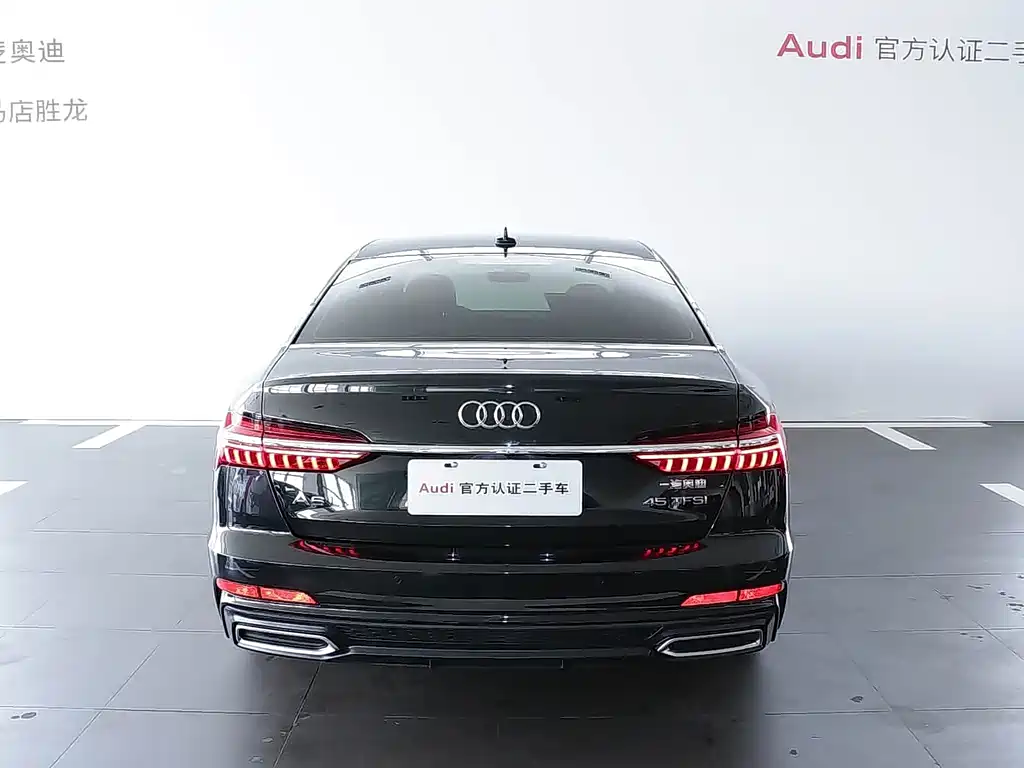 Audi A6L — фото 5