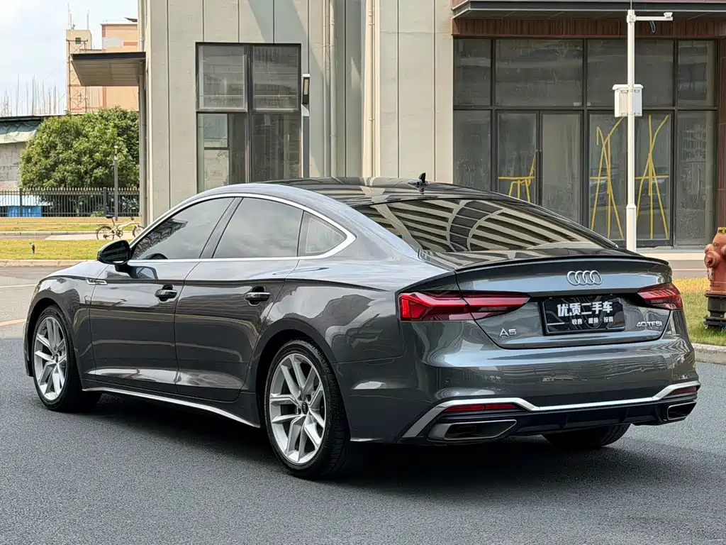 Audi A5 (Import) — фото 9