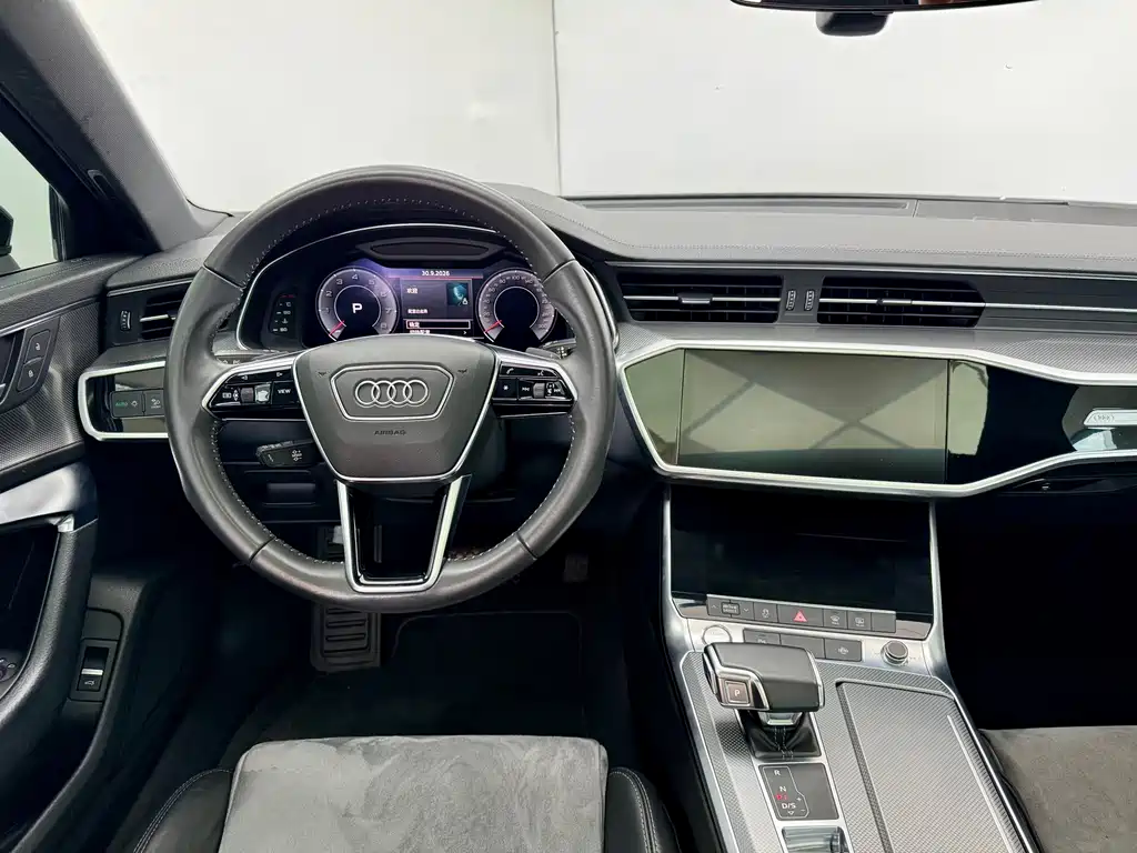 Audi A6L — фото 17