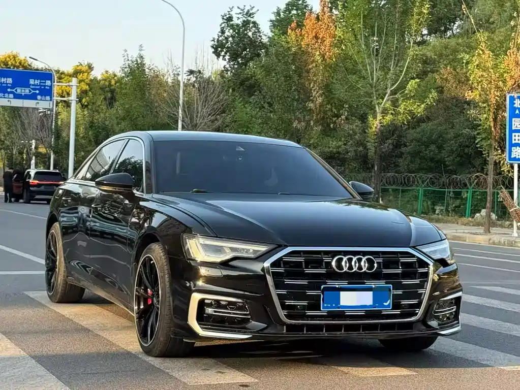 Audi A6L — фото 3