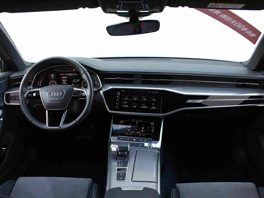 Audi A6L — фото 6