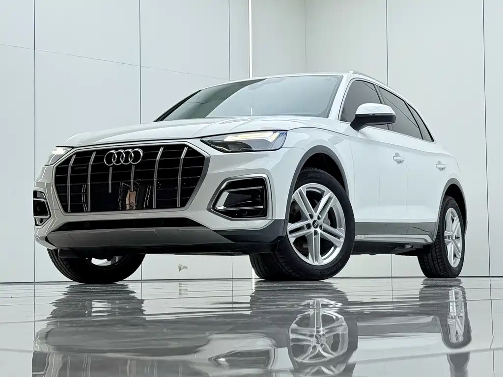 Audi Q5L — фото 2