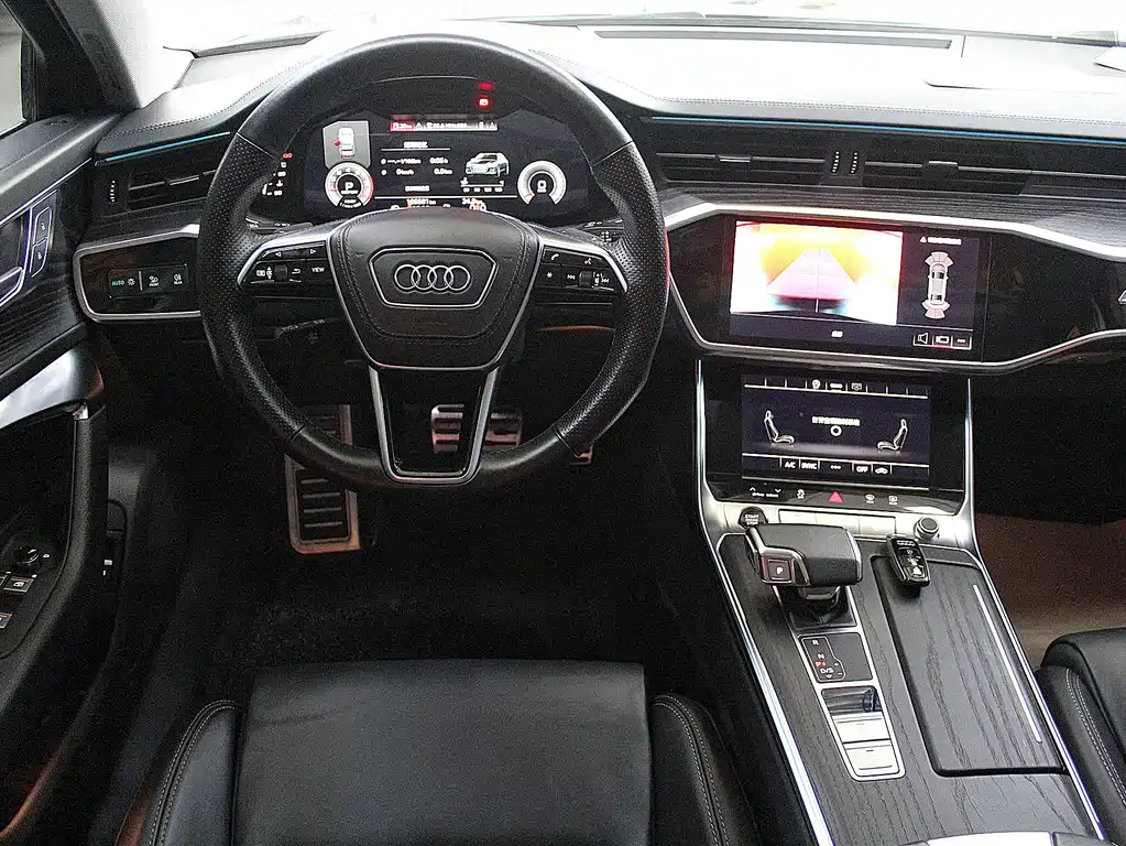 Audi A6L — фото 9