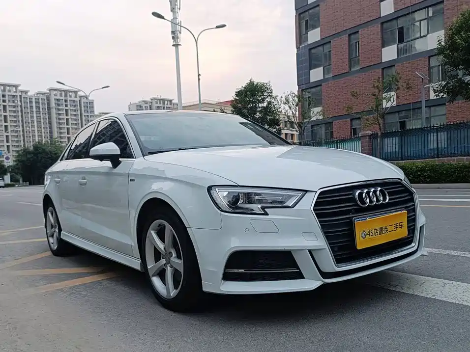 Audi A3 — фото 5