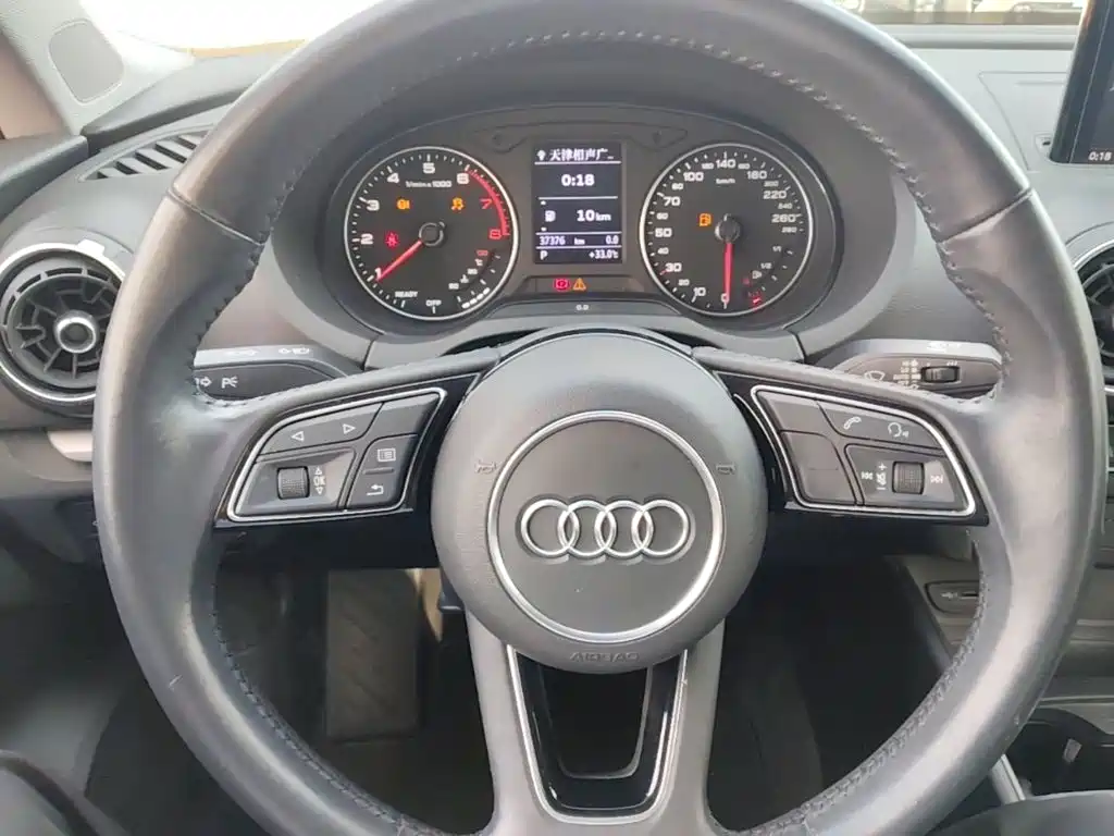 Audi A3 — фото 11