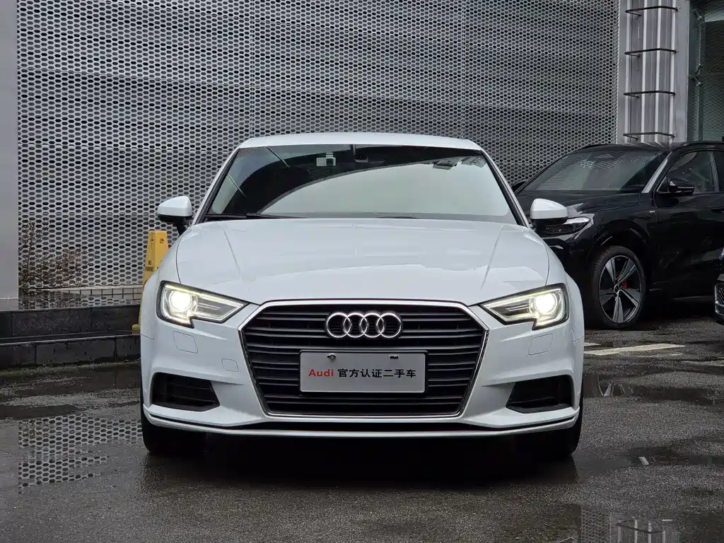 Audi A3 — фото 2