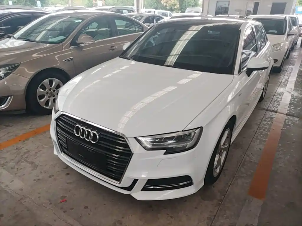 Audi A3 — фото 2