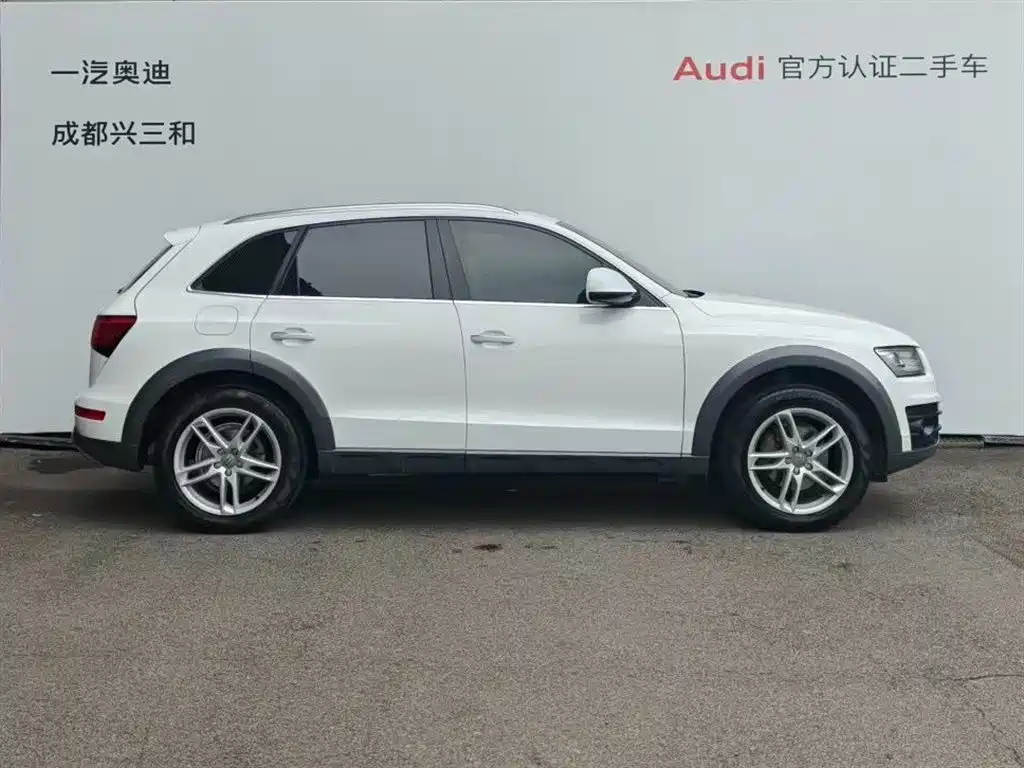 Audi Q5 — фото 2