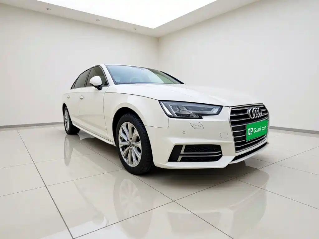 Audi A4L — фото 23