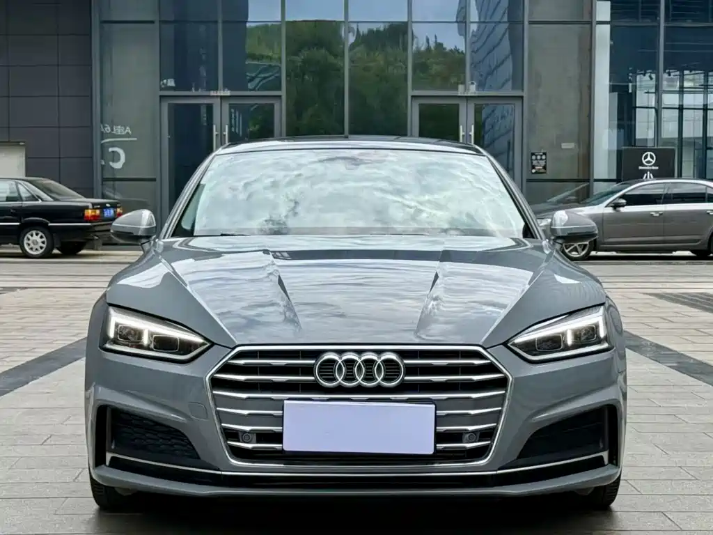 Audi A5 (Import) — фото 2
