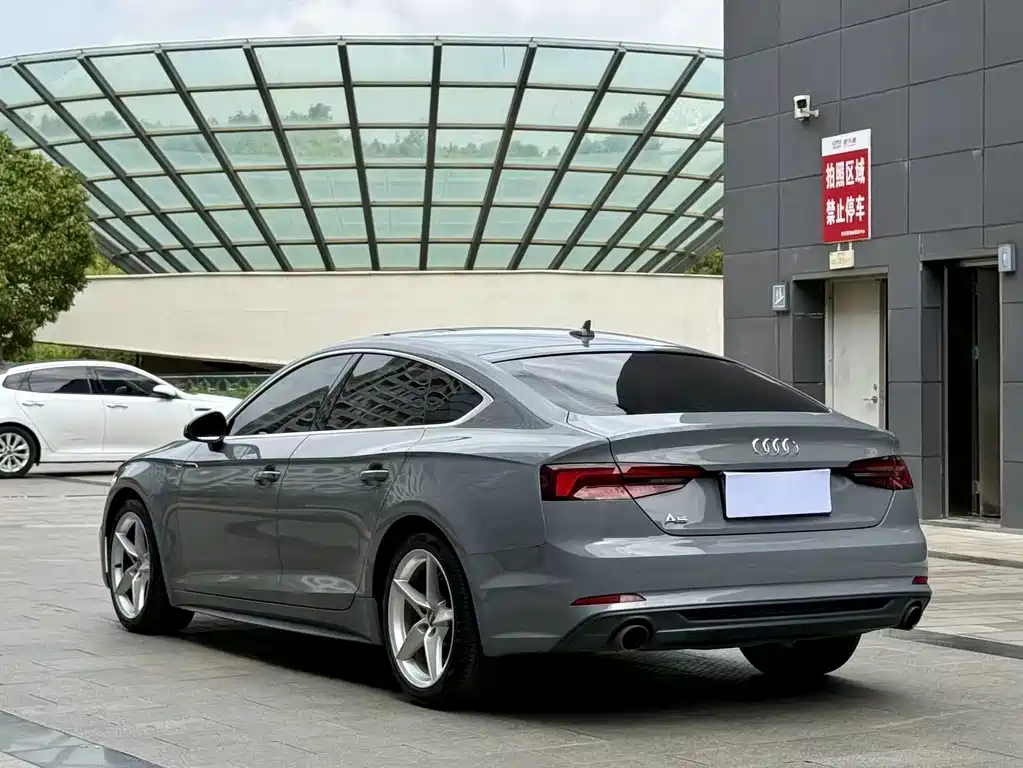 Audi A5 (Import) — фото 7