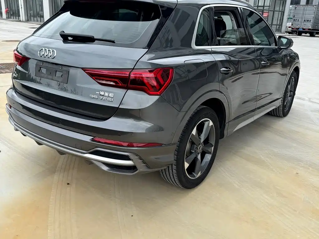 Audi Q3 — фото 5