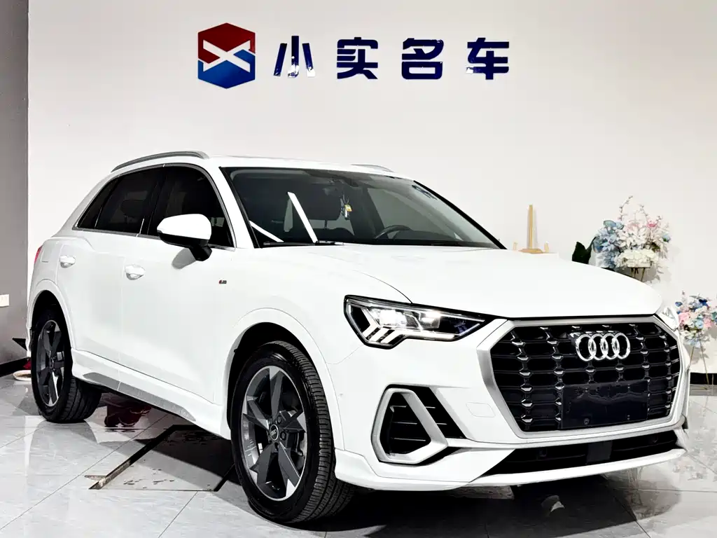 Audi Q3 — фото 3