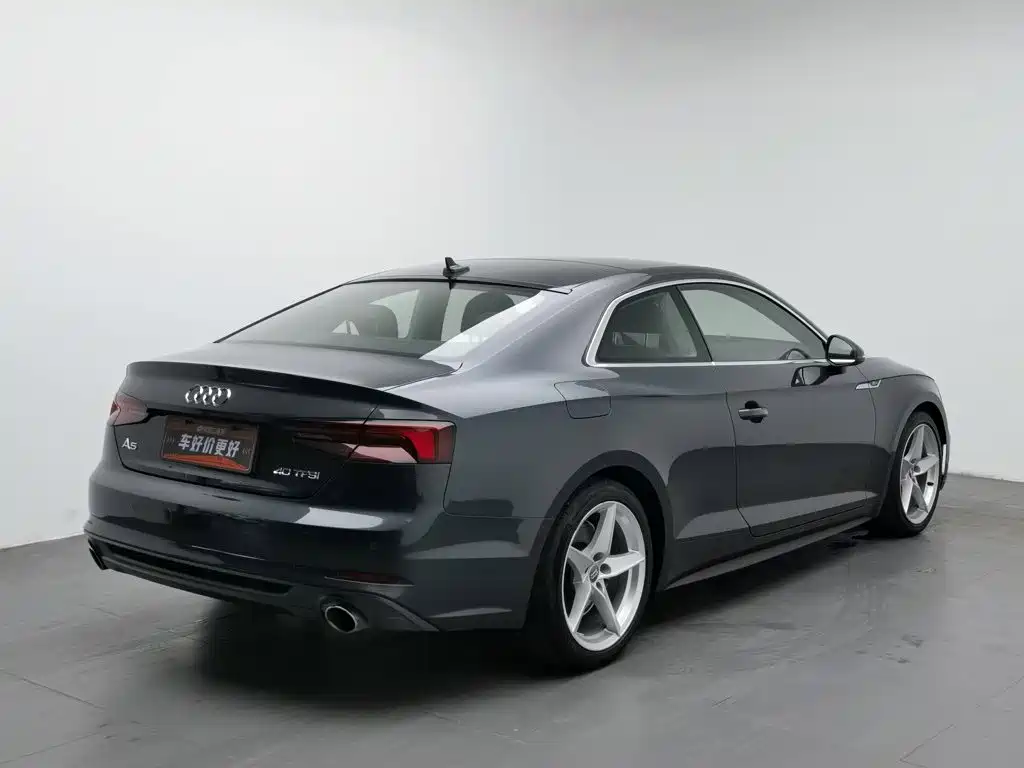 Audi A5 (Import) — фото 2