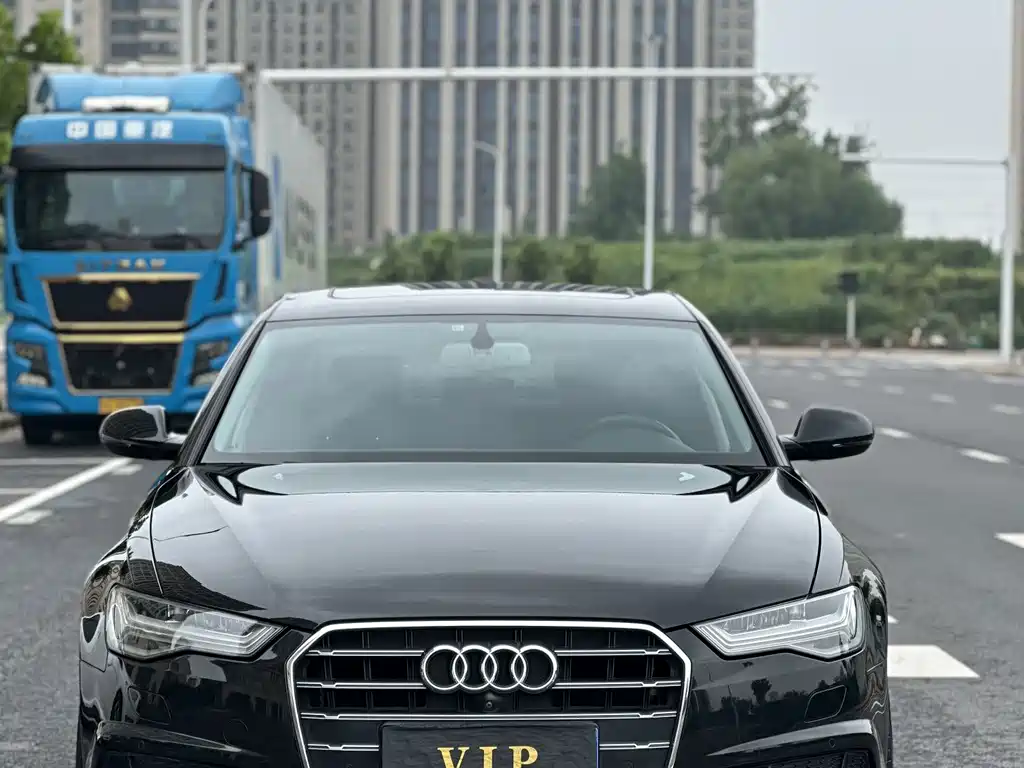 Audi A6L — фото 2