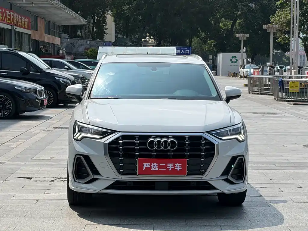 Audi Q3 — фото 2