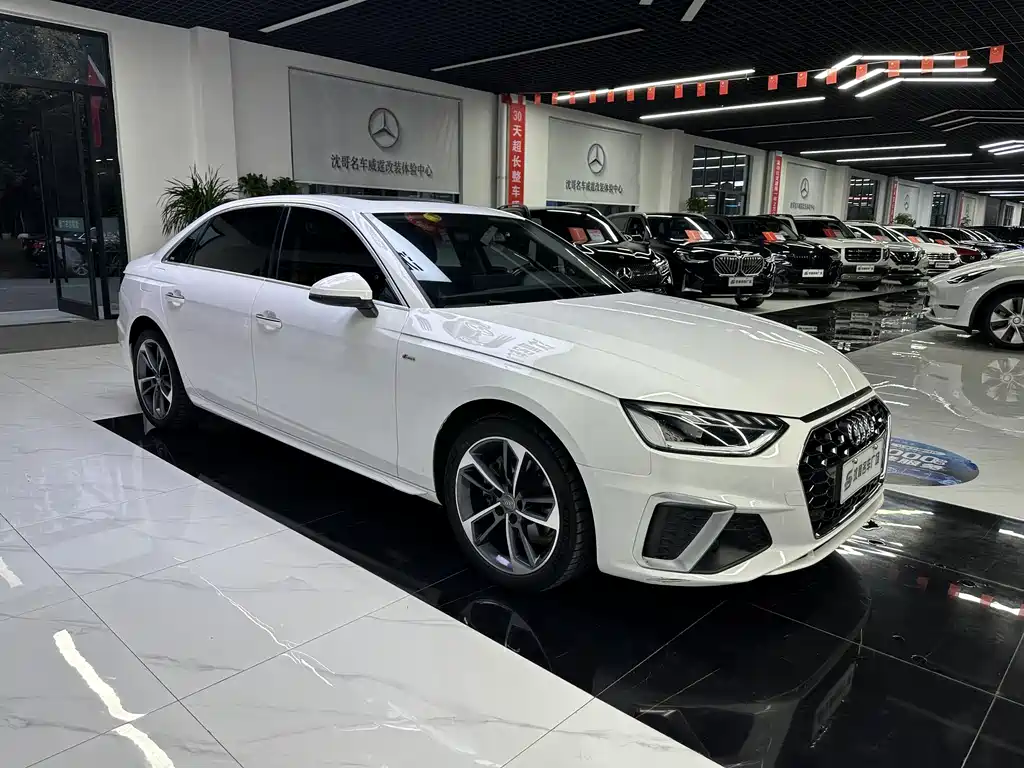 Audi A4L — фото 3