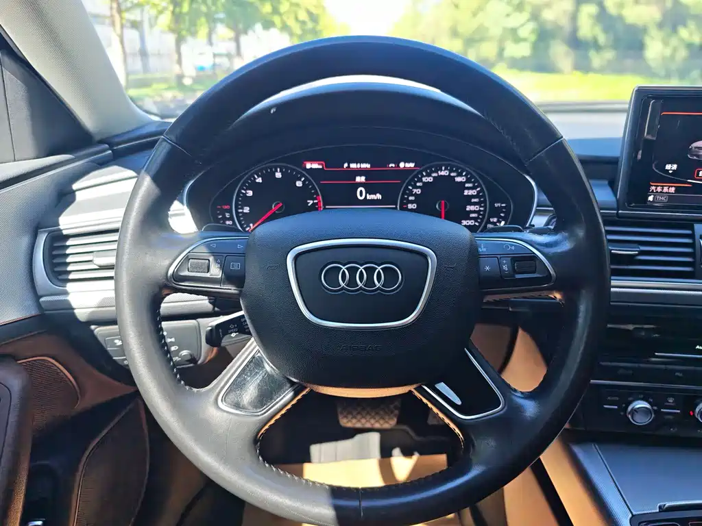 Audi A6L — фото 14