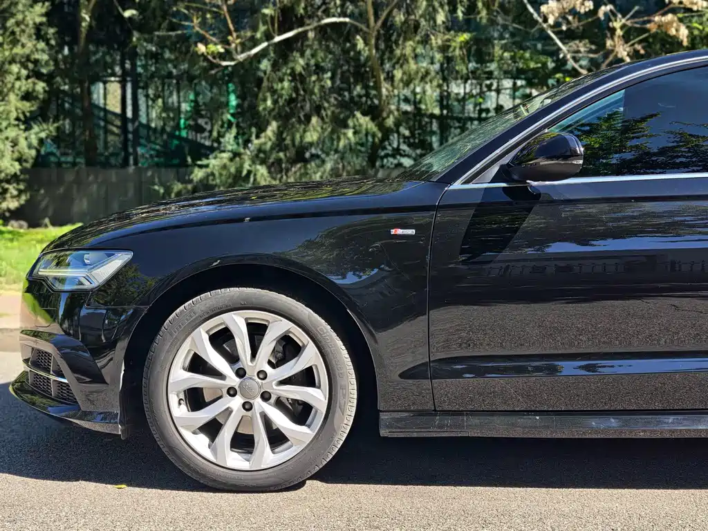 Audi A6L — фото 33