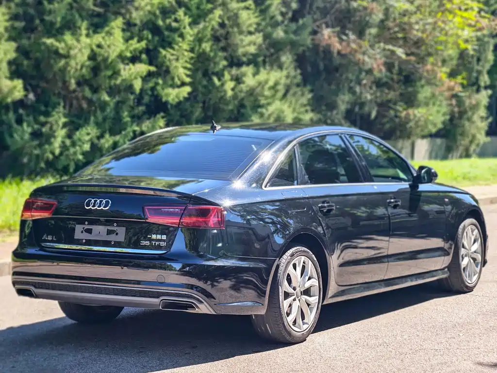Audi A6L — фото 5