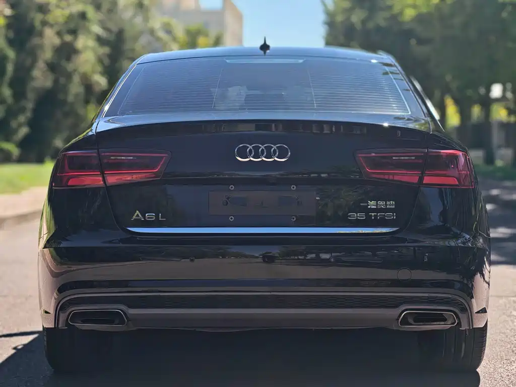 Audi A6L — фото 6