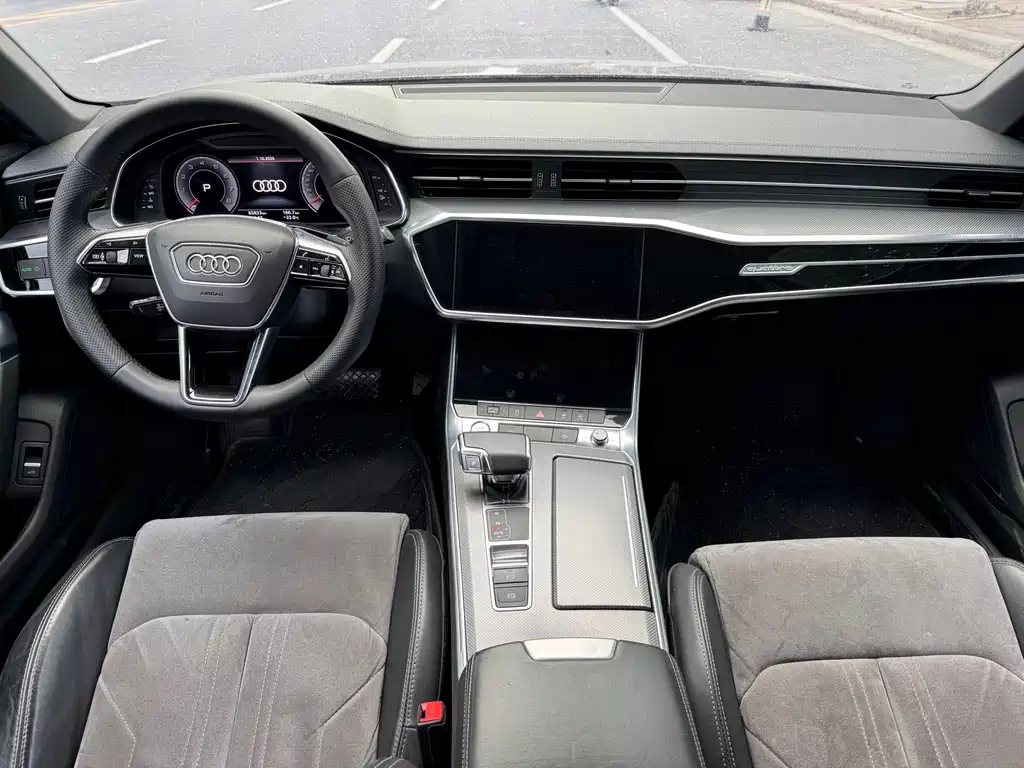 Audi A6L — фото 5
