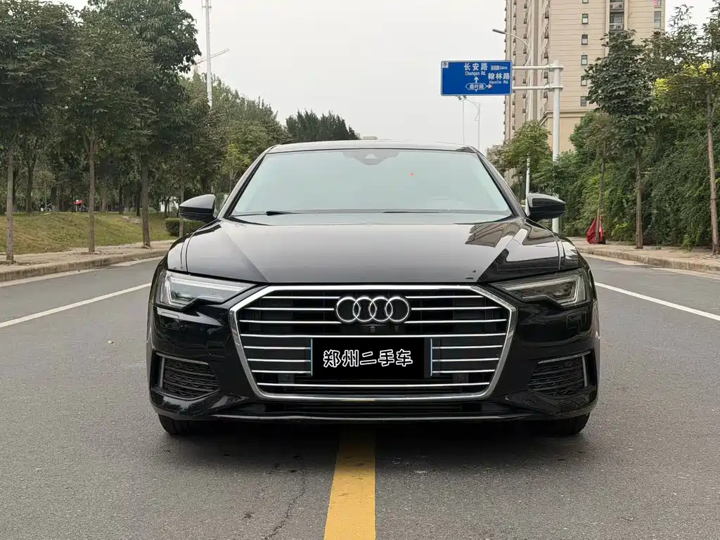 Audi A6L — фото 2